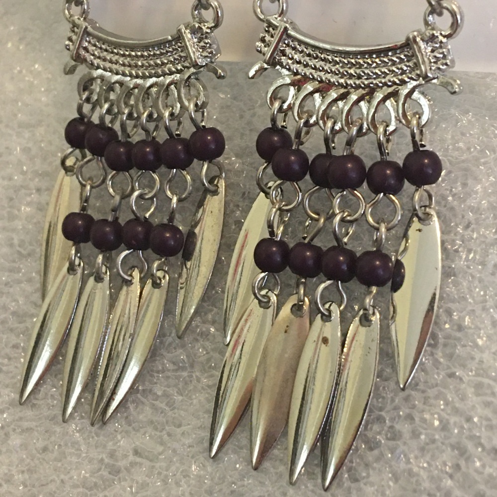 Allison Reed ~ Earrings - Picture 3 of 4